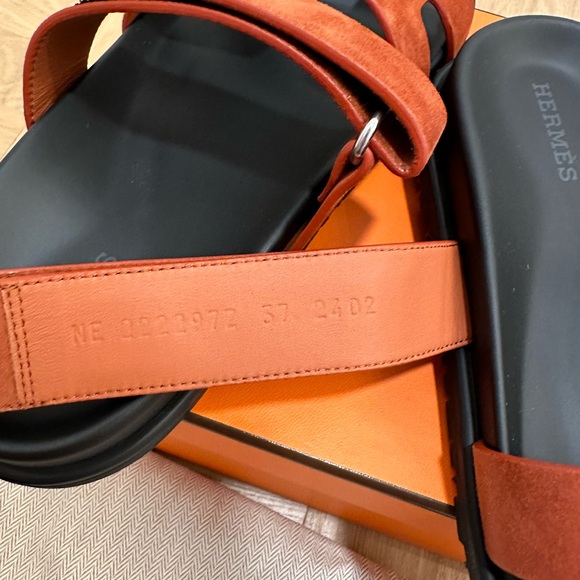 Hermes Chypre sandals in velvet suede size 37 color Orange Canyon - Picture 8 of 9